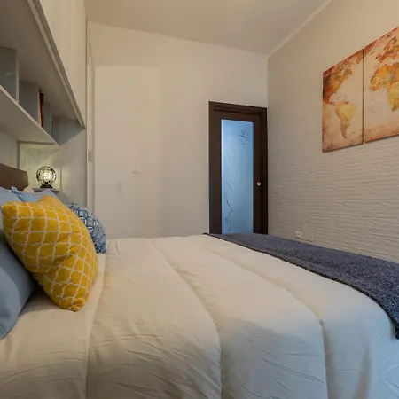 World By Wonderful Italy *